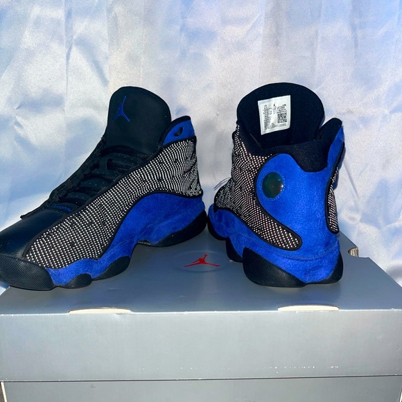 Jordan 13’s hyper royal, size US9.5